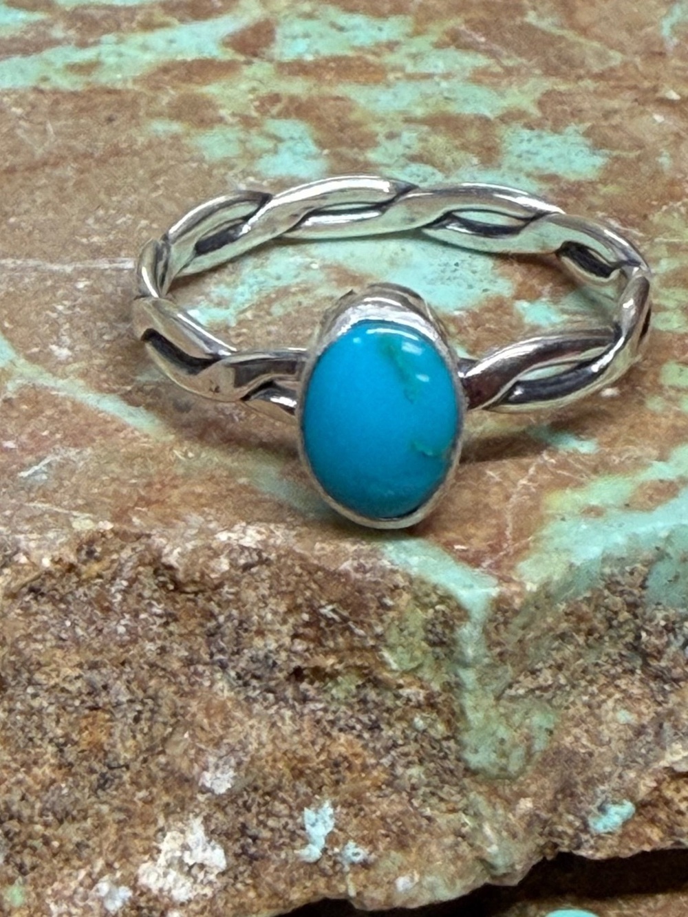 Sterling Silver Turquoise Oval Stone Ring - Blue